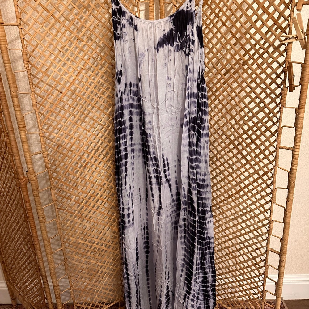 Elegant Tie-Dye Maxi dress